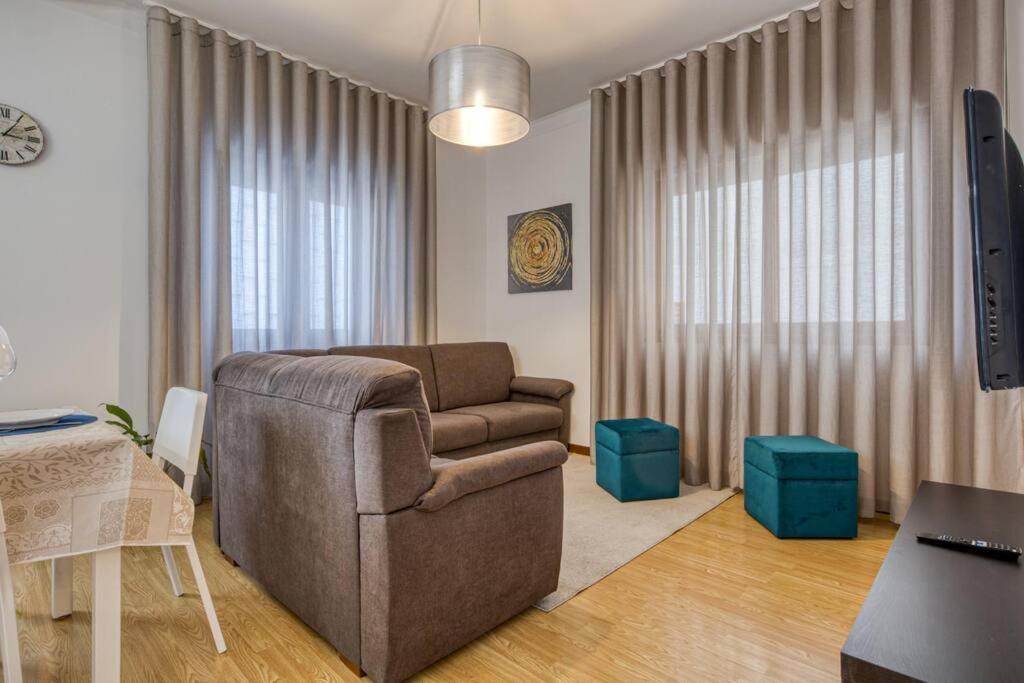 Spacious House In Porto For Family And Friends Maía Екстериор снимка